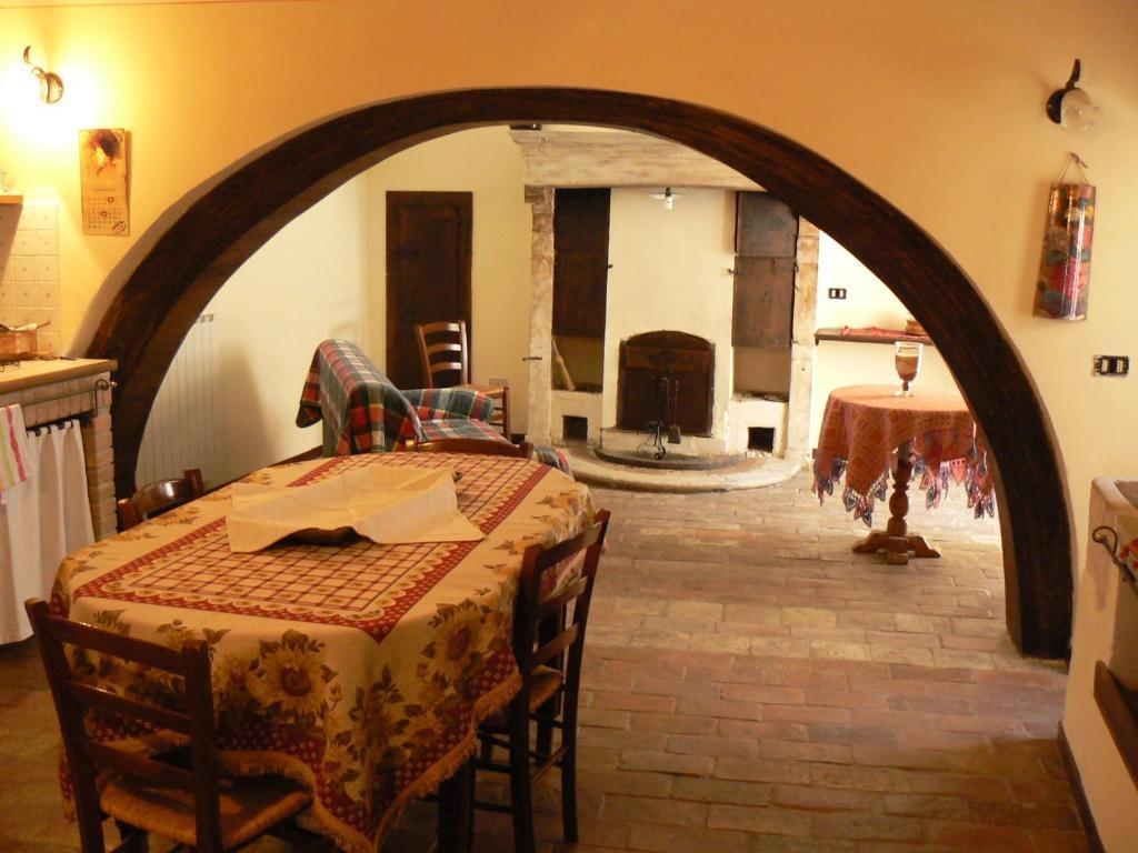 Residence Il Palazzo Santo Stefano Di Sessanio Zimmer foto