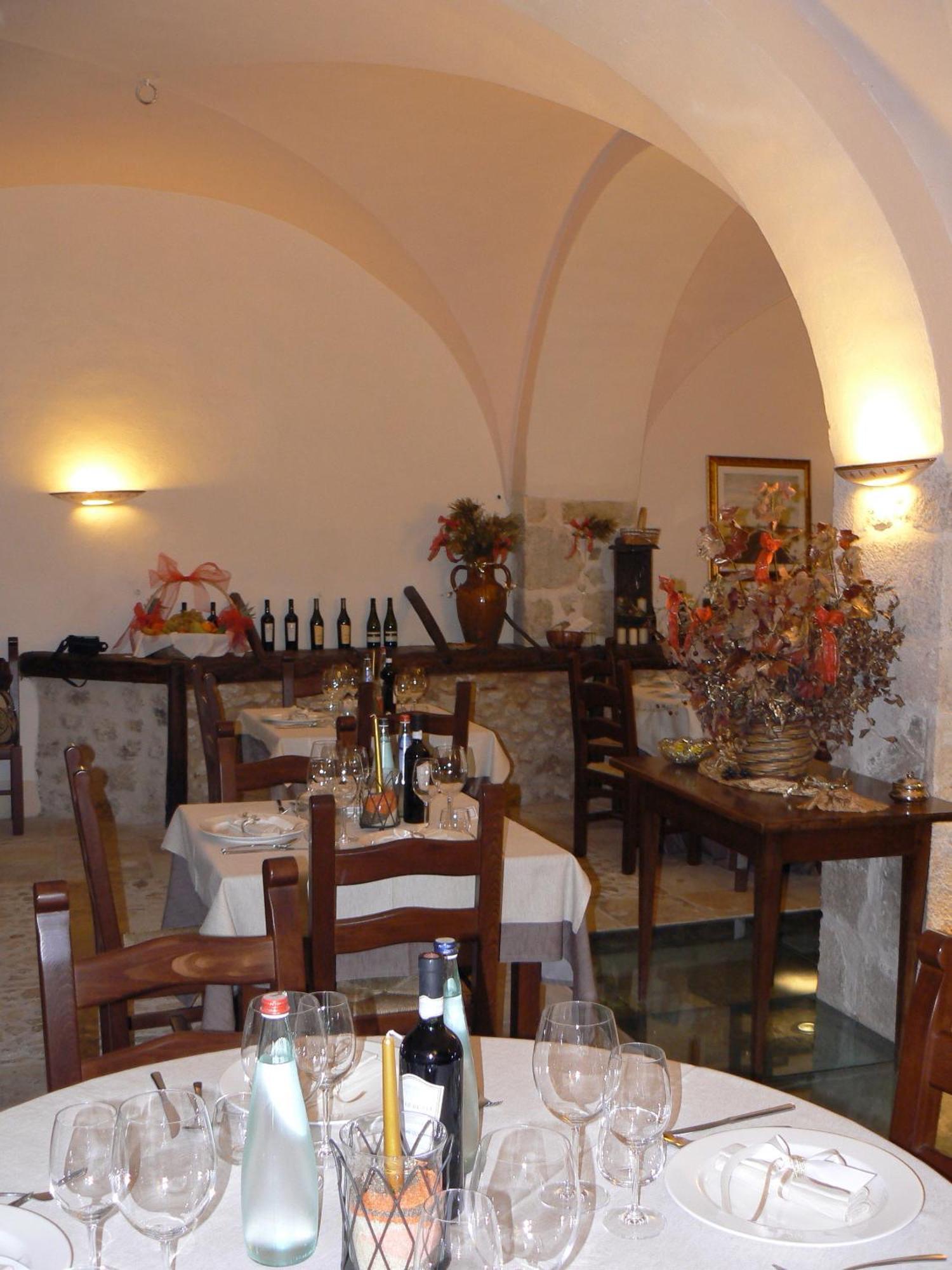 Residence Il Palazzo Santo Stefano Di Sessanio Exterior foto